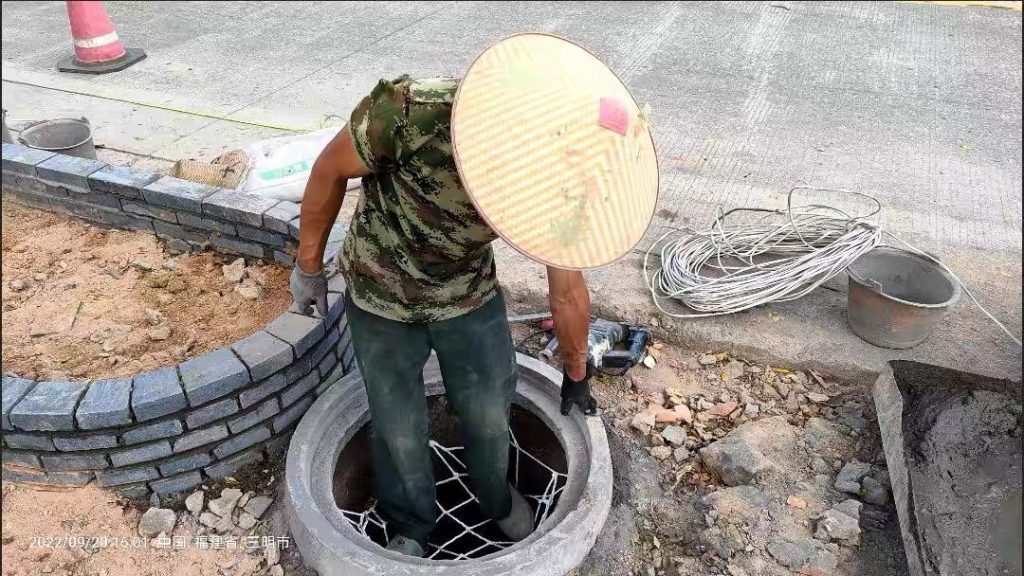 Manhole Safety Net 4