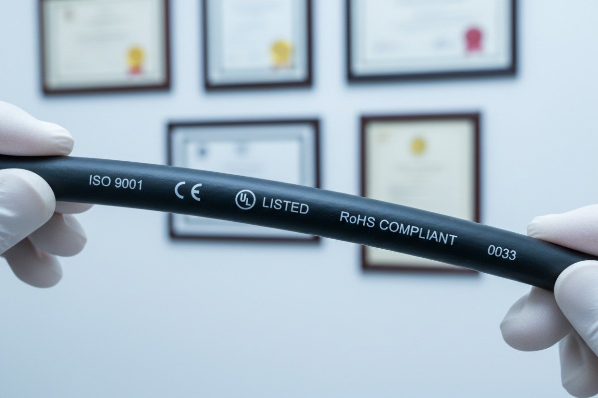 Fiber Optic Quality Certifications High quality fiber optic cable meeting ISO and CE certification standards (ID#3)